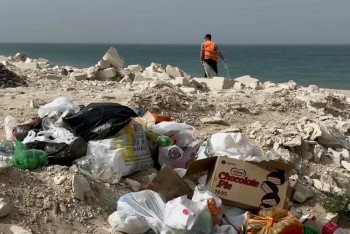 Фотография к новости: Более 15 тонн мусора вынесли с побережья Каспия в Актау