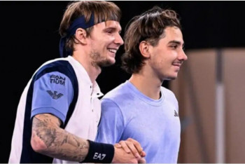 Фотография к новости: Казахстанские теннисисты Бублик и Шевченко сыграют друг против друга на турнире в Австрии