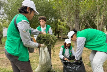 Фотография к новости: В Астане собрали полтора центнера мусора на экоакции