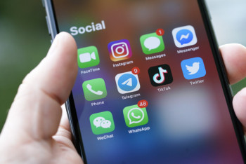 Фотография к новости: Соцсети стали главным источником ЛГБТ-контента – итоги мониторинга