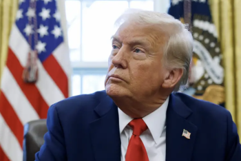 Фотография к новости: Трамп приказал разместить ядерные подлодки после слов Медведева