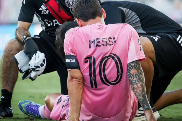 Фотография к новости: Лионель Месси получил травму ноги