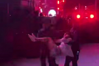 Фотография к новости: Скандал на концерте Джей Ло в Астане: нарушительницей оказалась жена полицейского