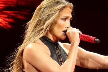 Концерт Дженнифер Лопес в Алматы под угрозой срыва