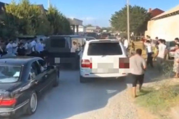 Свадебный кортеж устроил хаос на дорогах Туркестанской области