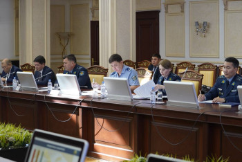 Фотография к новости: От села до интернета: как в Казахстане ловят наркодилеров и закладчиков