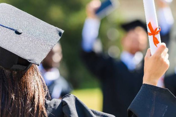 Фотография к новости: Миннауки обратилось к тем казахстанцам, кто не получил грант