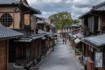 Население Японии сократилось на рекордные 900 тысяч человек за год