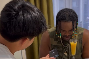 Как бас-гитарист Джей Ло оказался на домашнем чаепитии в Алматы