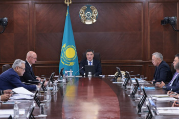 Фотография к новости: Бектенов поручил обеспечить готовность школ и вузов к новому учебному году