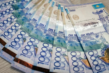 Фотография к новости: Рост реальных зарплат в Казахстане остановился впервые за 10 лет