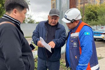 В Астане оштрафовали строителей за сброс отходов и мусорные свалки