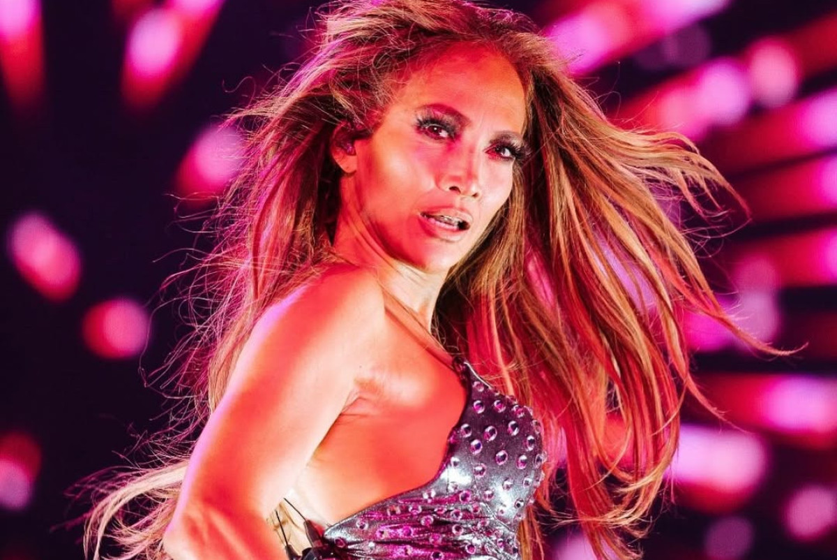 Instagram/jlo