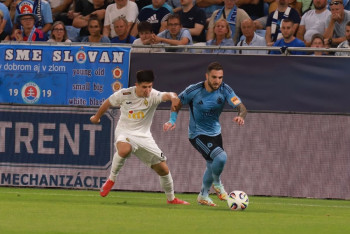 "Кайрат" обыграл "Слован" по пенальти и вышел в плей-офф Лиги чемпионов