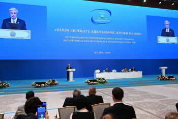 Меритократия вместо кланов: Токаев о переменах в госслужбе