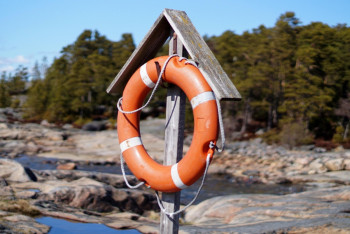 Двое малышей утонули в запрещенном для купания месте в Актобе