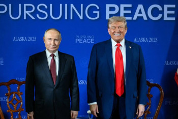 Переговоры Трампа и Путина в узком составе на Аляске завершились