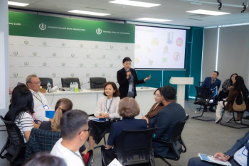 Фотография к новости: Казахстанских учителей обучат финграмотности, чтобы защитить детей от пирамид