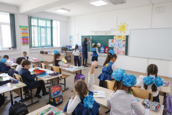 Фотография к новости: Казахстанцам предложили новый способ перевода детей в школы