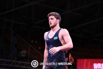 Камиль Куруглиев завоевал серебро на чемпионате мира U20 по вольной борьбе