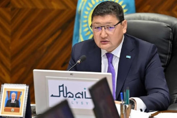 Фотография к новости: "Боль для всех нас": аким Абайской области высказался о трагедии и пообещал помощь семьям