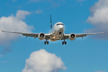 Фотография к новости: Казахстан вводит уголовную ответственность за лазерное ослепление пилотов