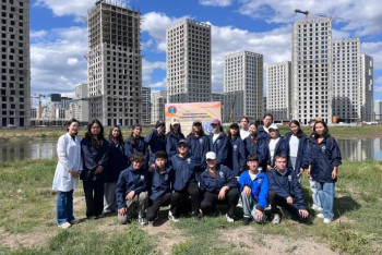 Фотография к новости: В Астане провели масштабную очистку озера Малый Талдыколь