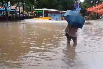 Фотография к новости: Тайфун во Вьетнаме унес жизни 7 человек, сотни пострадали