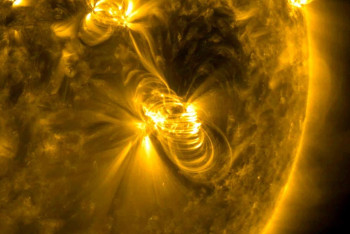 На Солнце зафиксирована мощная вспышка