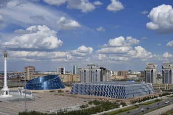 Фотография к новости: Казахстан и духовная дипломатия: зачем миру нужен съезд в Астане