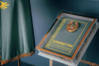 Фотография к новости: Юбилей Конституции подтверждает, что Казахстан вступает в новый этап своего политического развития - эксперт