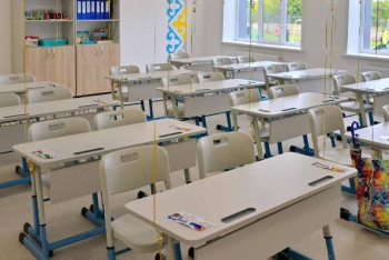 Фотография к новости: Трехсменное обучение полностью ликвидировано еще в пяти регионах Казахстана