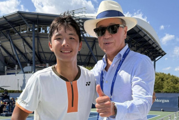 Фотография к новости: Юный теннисист из Казахстана ворвался в четвертьфинал US Open