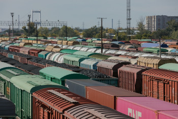 Фотография к новости: В КТЖ ответили на критику сенатора о старых вагонах