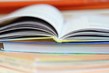 Фотография к новости: В Казахстане выберут педагогов-экспертов для проверки учебников