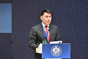 Фотография к новости: Будем по приезду это все обсуждать – Президент КФФ об отставке Алиева