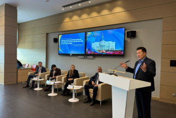 Фотография к новости: От ИИ до спасения Каспия: депутаты и эксперты обсудили Послание Президента