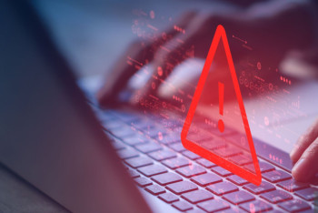 Фотография к новости: В суд ушло дело банды лжебанкиров, обманувших казахстанцев на 70 млн тенге