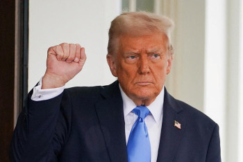 Фотография к новости: США угрожают новыми пошлинами против покупателей российской нефти