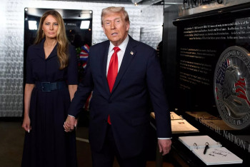 Фотография к новости: В годовщину терактов 11 сентября Трамп почтил память жертв в Пентагоне