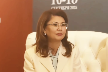 Фотография к новости: "Культура — не политический инструмент" — Аида Балаева на форуме в Петербурге