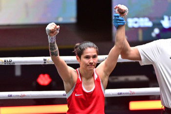 Фотография к новости: Назым Кызайбай уверенно вышла в полуфинал чемпионата мира в Ливерпуле