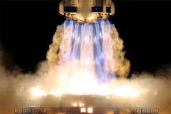 Фотография к новости: Китай испытал ракету Long March 10 для будущих полетов на Луну