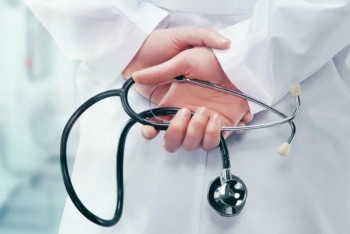 Фотография к новости: Медицинская ошибка обошлась казахстанке в три сложных операции