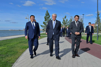 Фотография к новости: Глава государства ознакомился с проектом "Көк шалғын" в Кокшетау