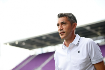 "Бенфика" уволила главного тренера после поражения от "Карабаха" в Лиге чемпионов