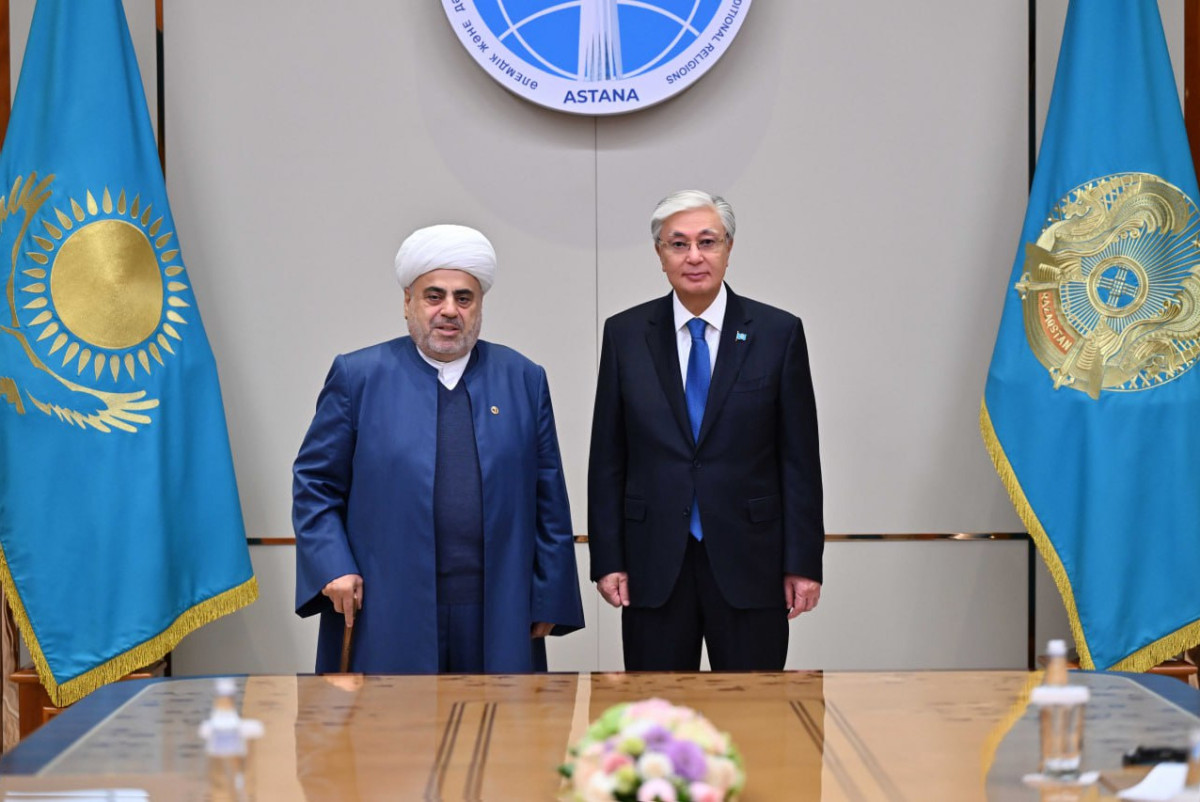 Глава государства провёл встречу с духовным лидером мусульман Кавказа