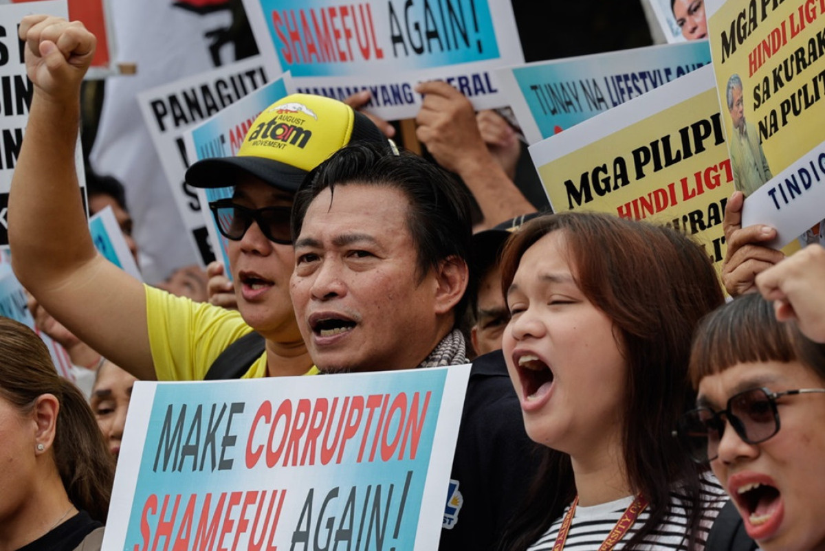 На Филиппинах 17,6 млрд долларов исчезли из бюджета