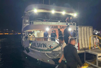 Фотография к новости: В Турции столкнулись два судна: 12 человек пострадали