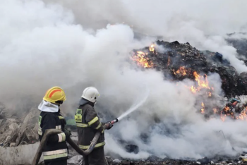 Фотография к новости: Пожар на полигоне в Алматинской области удалось локализовать
